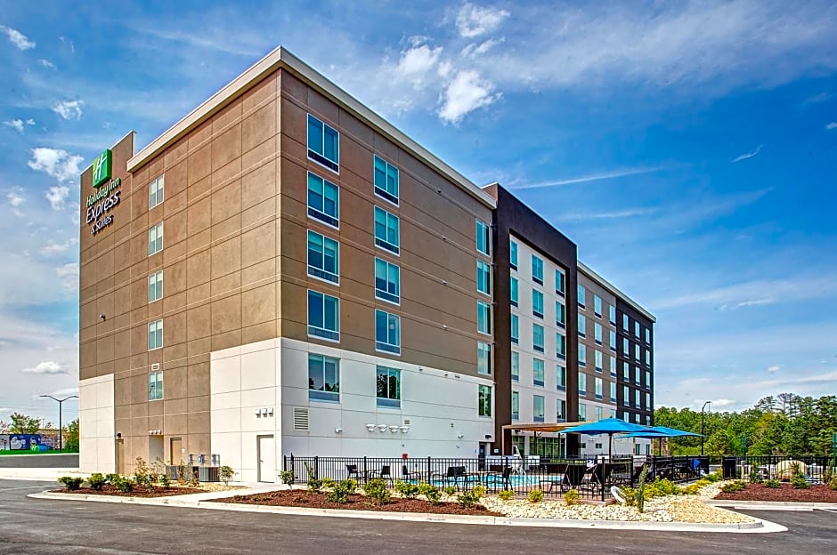 Holiday Inn Express & Suites Covington