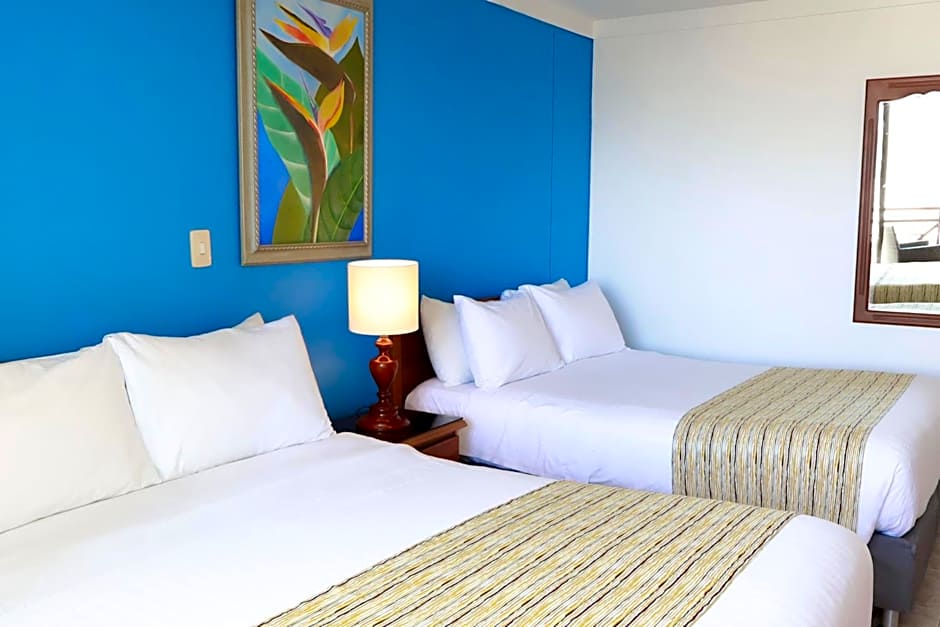 Photo 1 of 4 of Quadruple Room