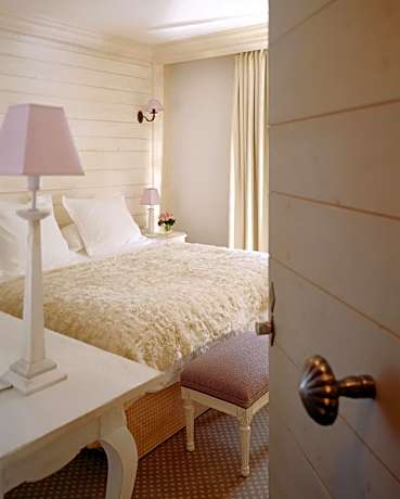 Classic Double or Twin Room