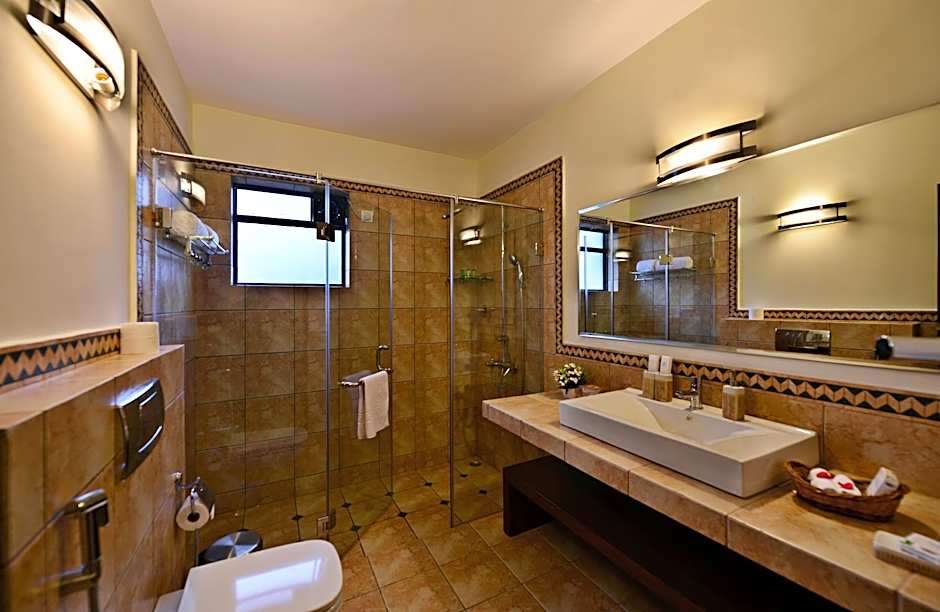 La Sunila Suites Baga by WSI
