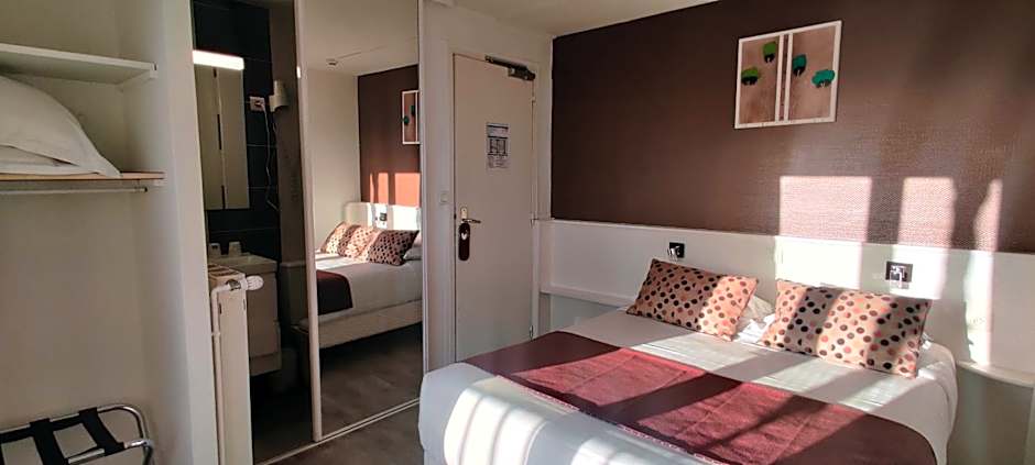 Logis Hotel Les Bleuets