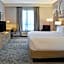 DoubleTree by Hilton St. Louis-Airport