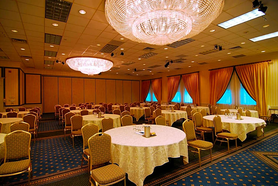 Seaview Hotel, a Dolce by Wyndham