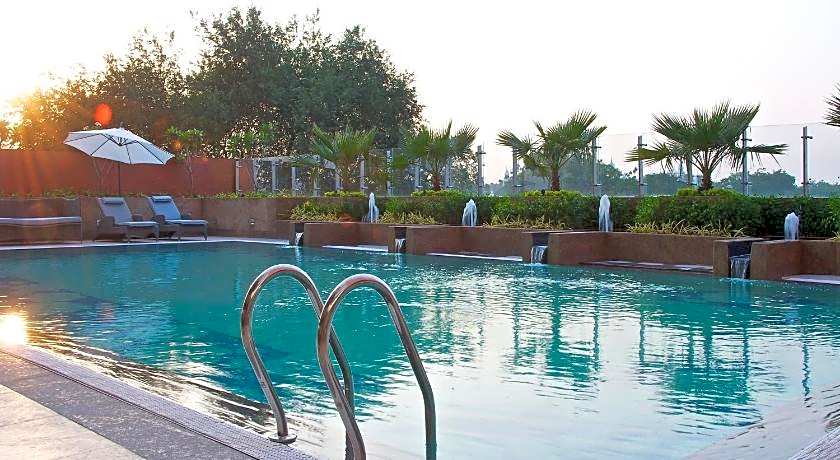 Vivanta Hyderabad, Begumpet