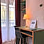 Hotel Paris Vesinet -ex Auberge des 3 Marches