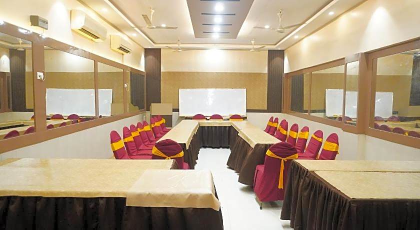 Hotel Padmini International