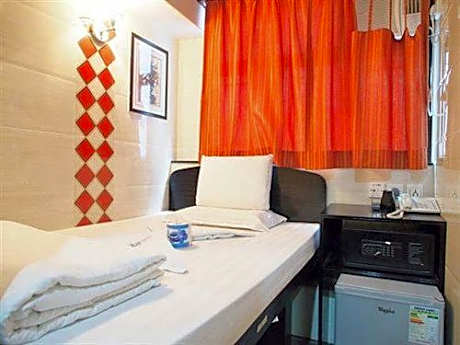 Deluxe Double Room with Shower