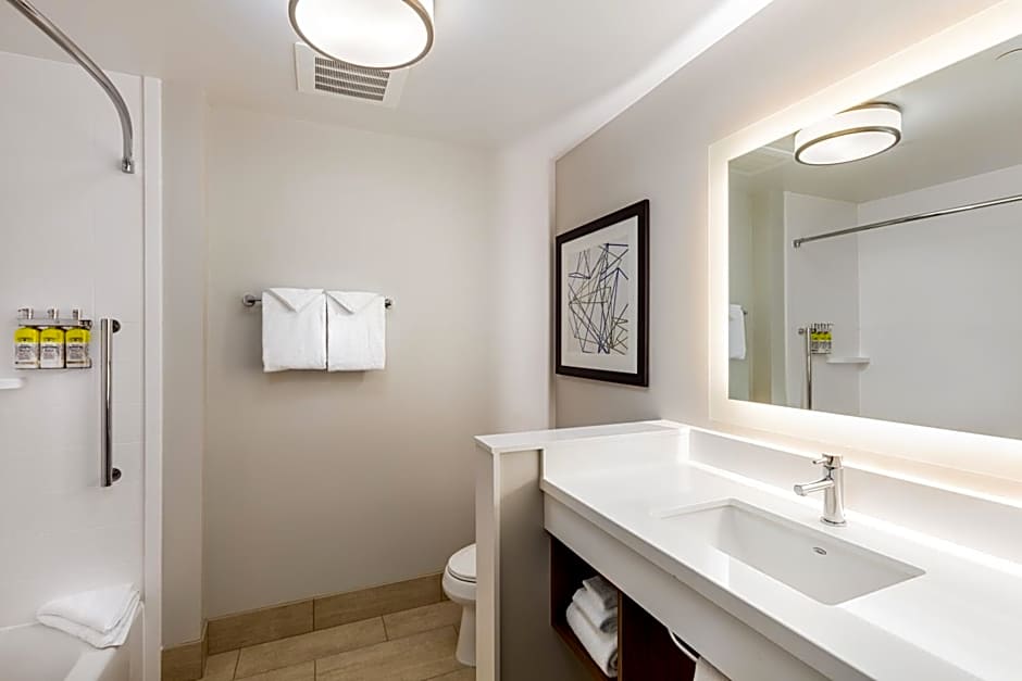 Holiday Inn Express And Suites Moreno Valley - Riverside By IHG