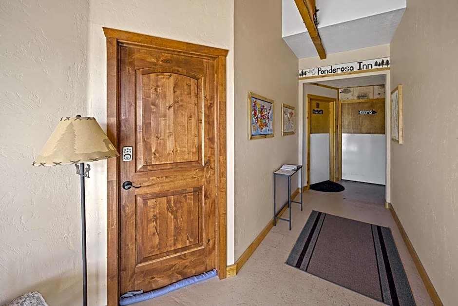 Ponderosa Inn
