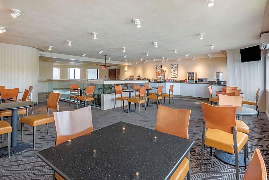 Best Western Plus Captain's Quarters