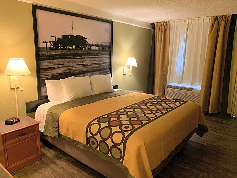 Super 8 by Wyndham San Bernardino