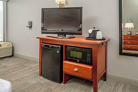 Double Room with Two Double Beds - Non-Smoking