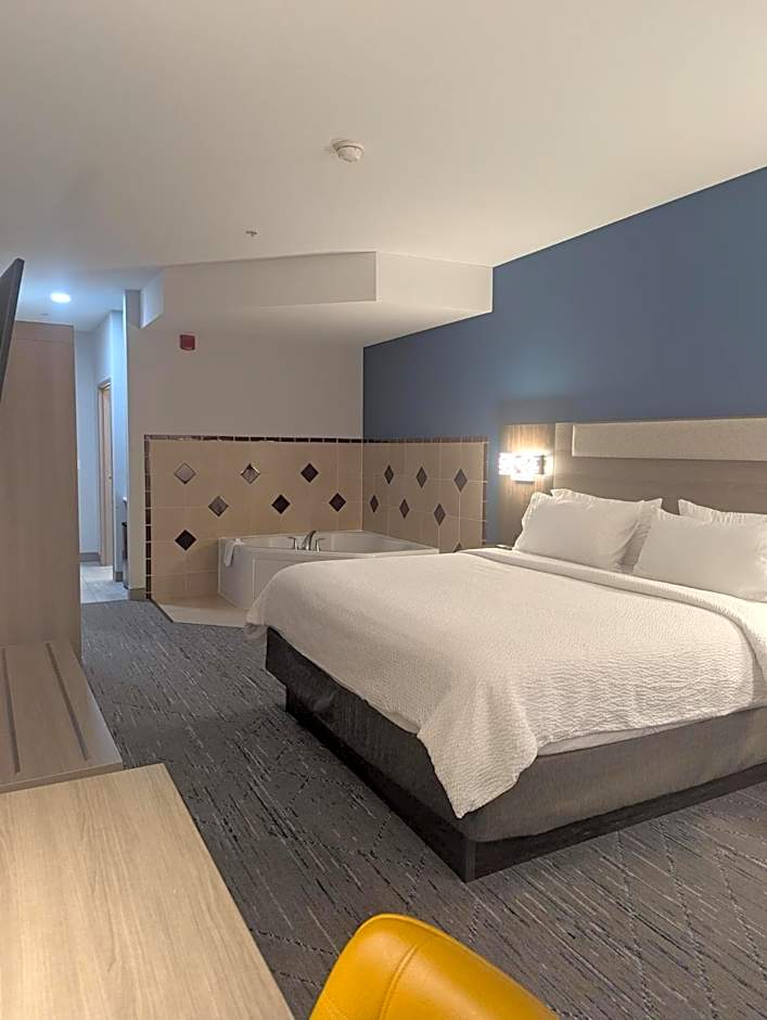 Holiday Inn Express Hotel & Suites Loveland By IHG