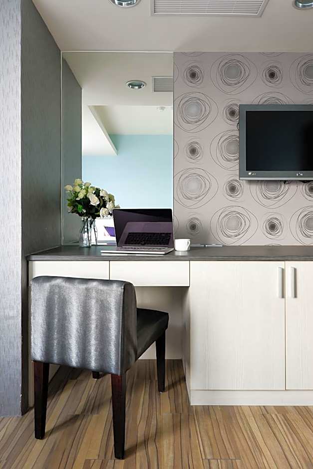 Taichung Saint Hotel