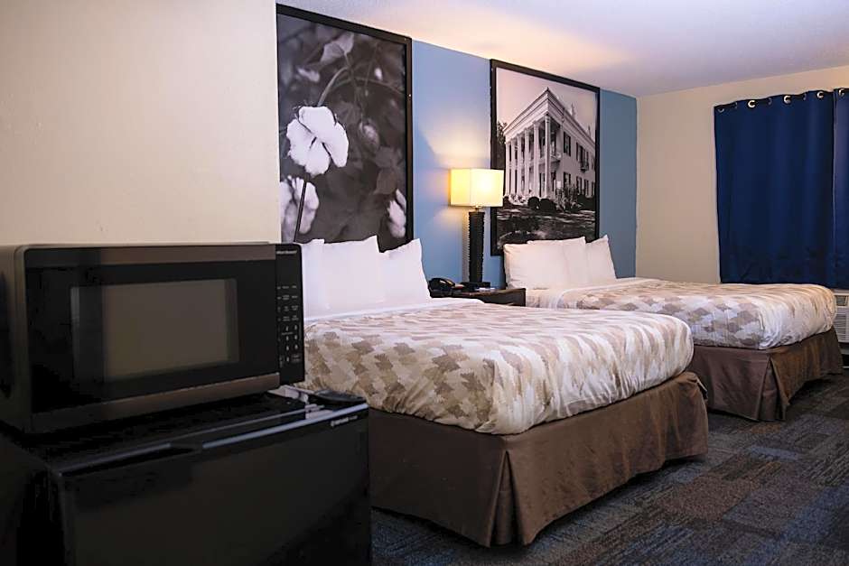 Americas Best Value Inn & Suites Phenix City
