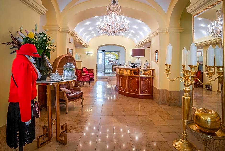 Schlosshotel Römischer Kaiser