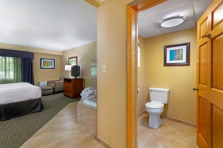 Best Western Plus Plattsburgh
