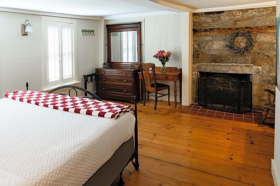 The Historic General Stanton Inn