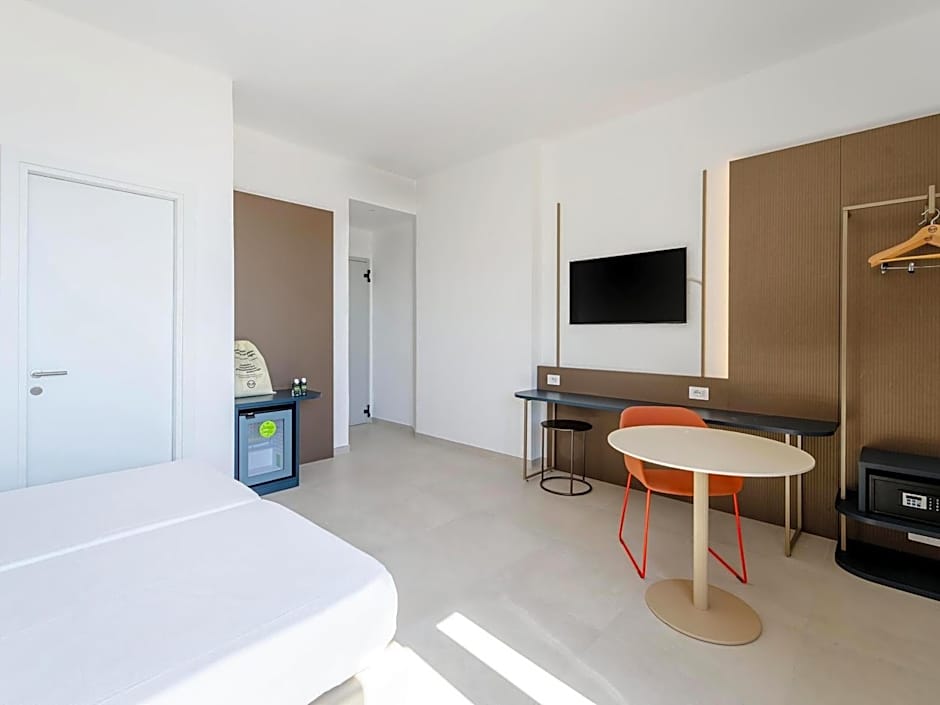B&B HOTEL Pesaro Des Bains