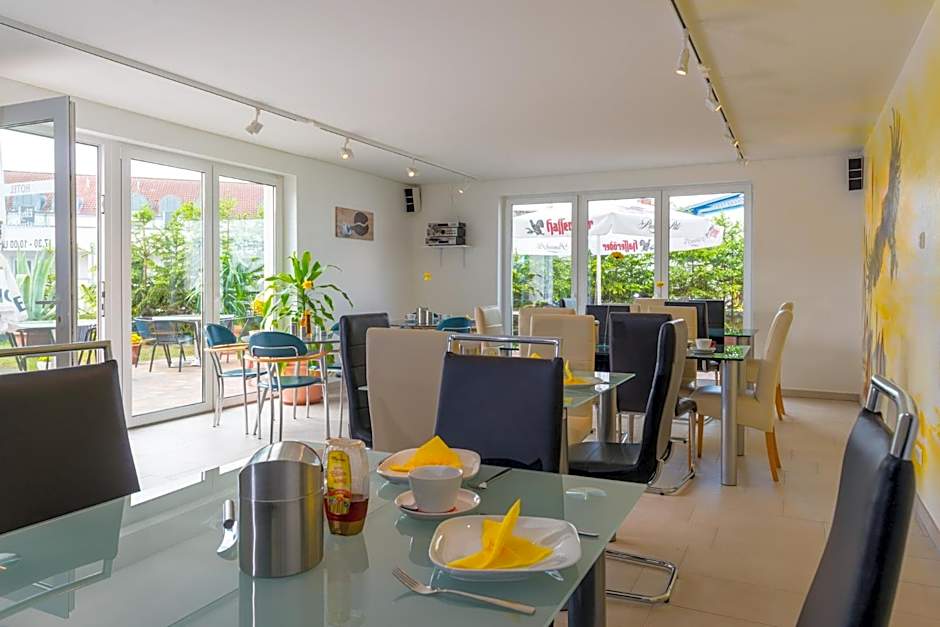 Hotel Am Müritzhafen garni