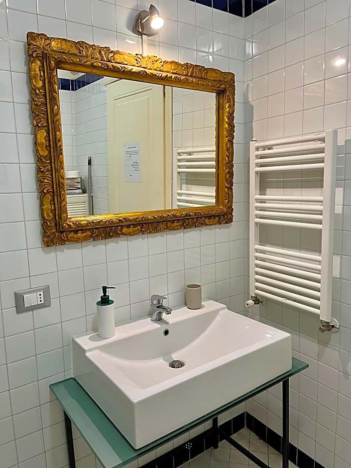 Palazzo Rota GuestHouse