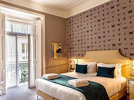 Dear Lisbon - Gallery House