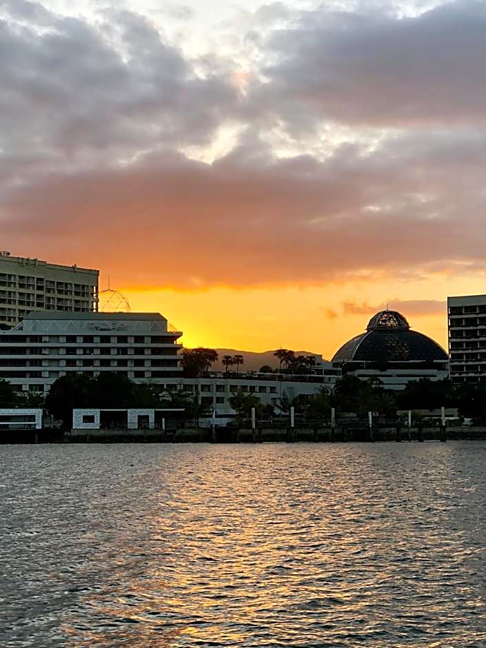 Pullman Reef Hotel Casino