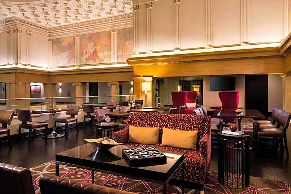 Renaissance by Marriott Denver Downtown City Center Hotel