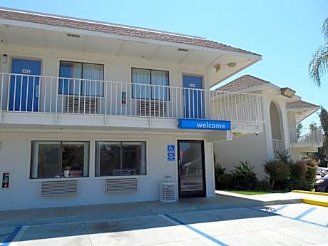 Motel 6-Temecula, CA - Historic Old Town