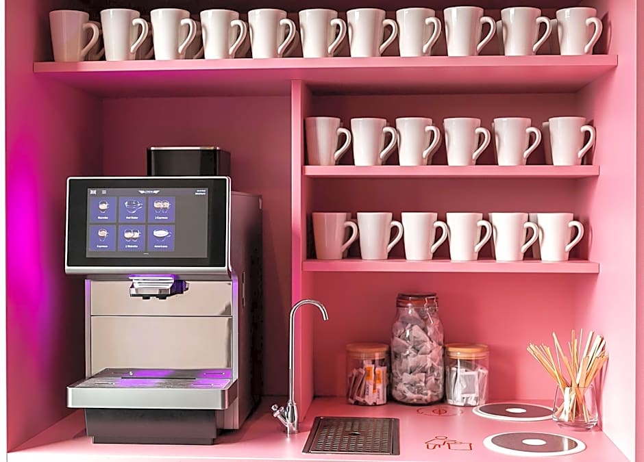 YOTEL Manchester Deansgate