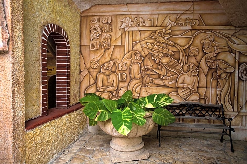 Hotel Xbalamque & Spa Cancun Centro