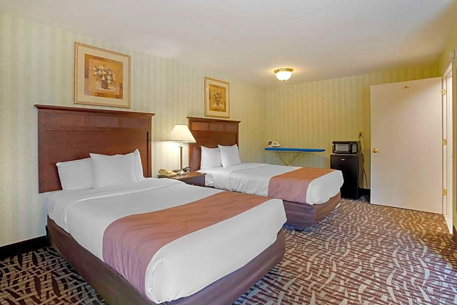 Quality Inn Fredericksburg near Historic Downtown