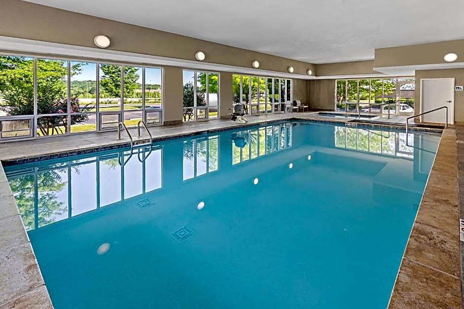 Holiday Inn Express Hotel & Suites Ooltewah Springs - Chattanooga By IHG