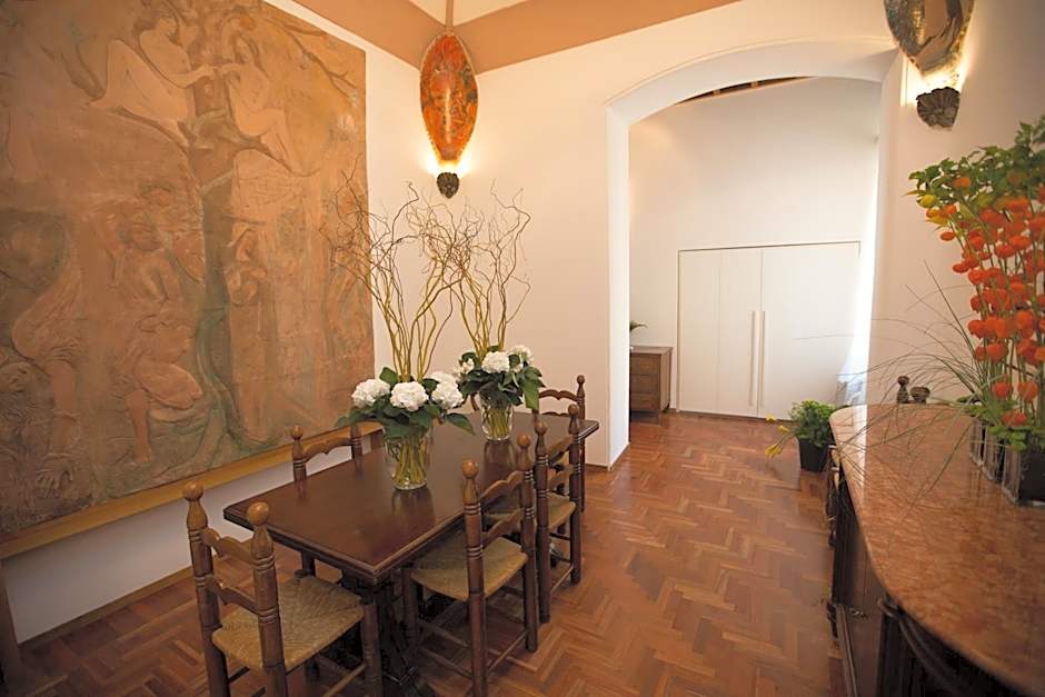 AD2015 Guest House