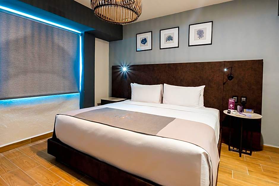 HS HOTSSON Acapulco Villas