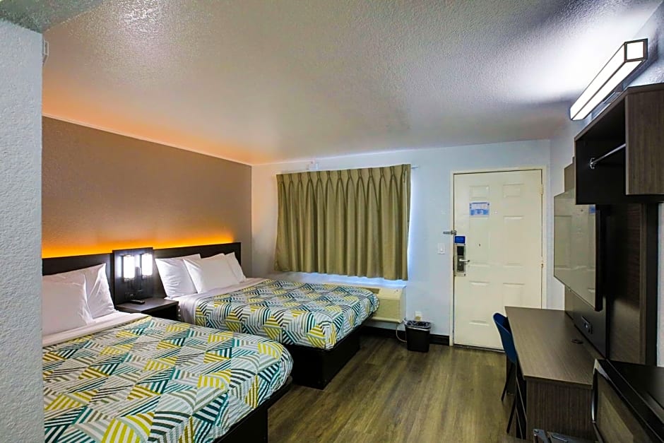 Motel 6-Sacramento, CA - Old Sacramento North