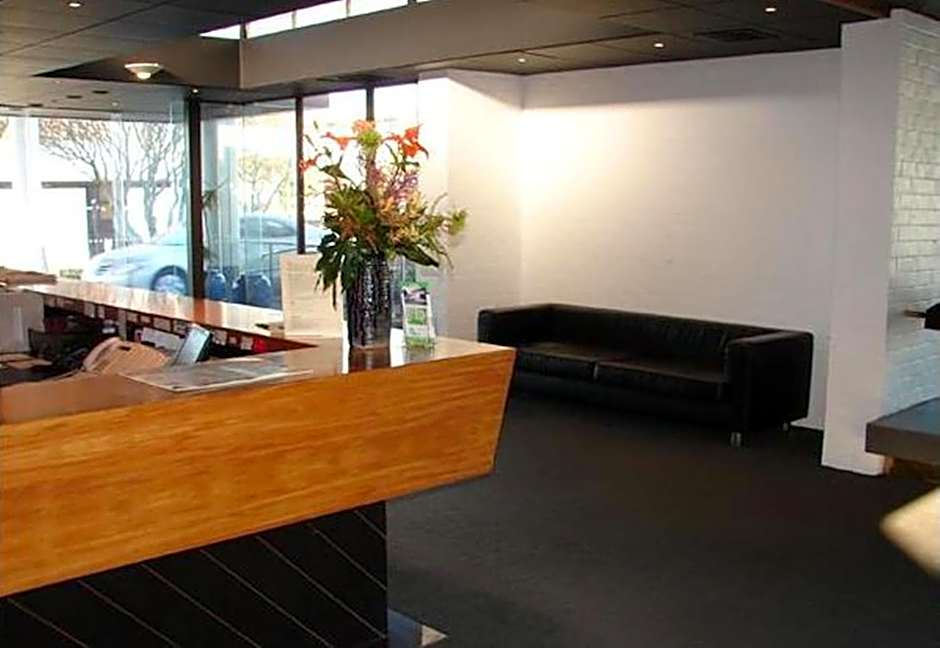 Auto Lodge Motor Inn