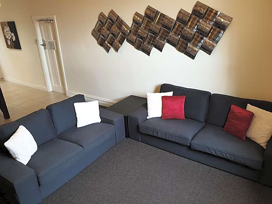 Balcony On Sixth Lodge