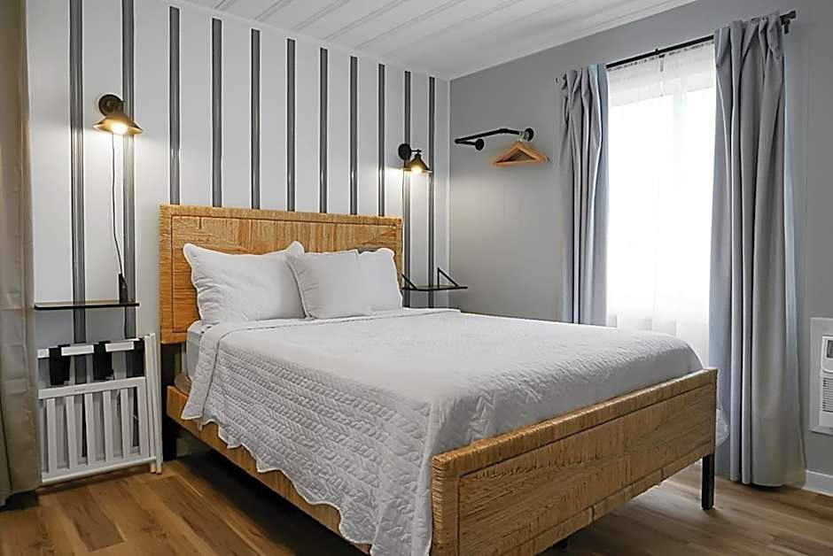 Seabirds Motel At Kure Beach