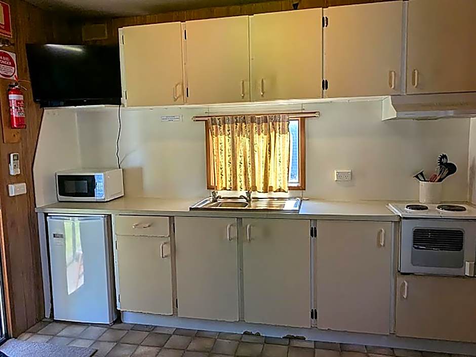 Traralgon Holiday Village