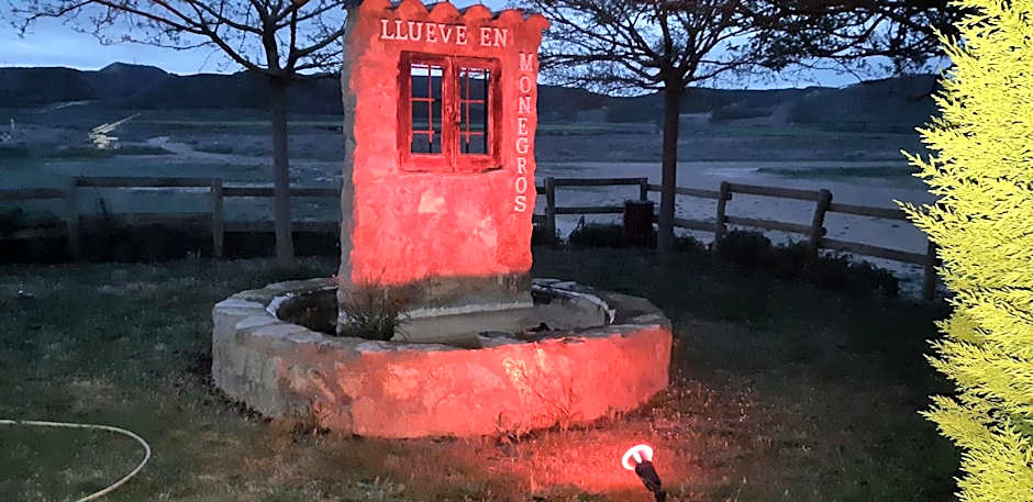 Hotel Cueva Tardienta Monegros-Adults Only