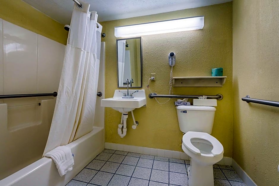 Inn at Lebanon - Hershey & Manheim area