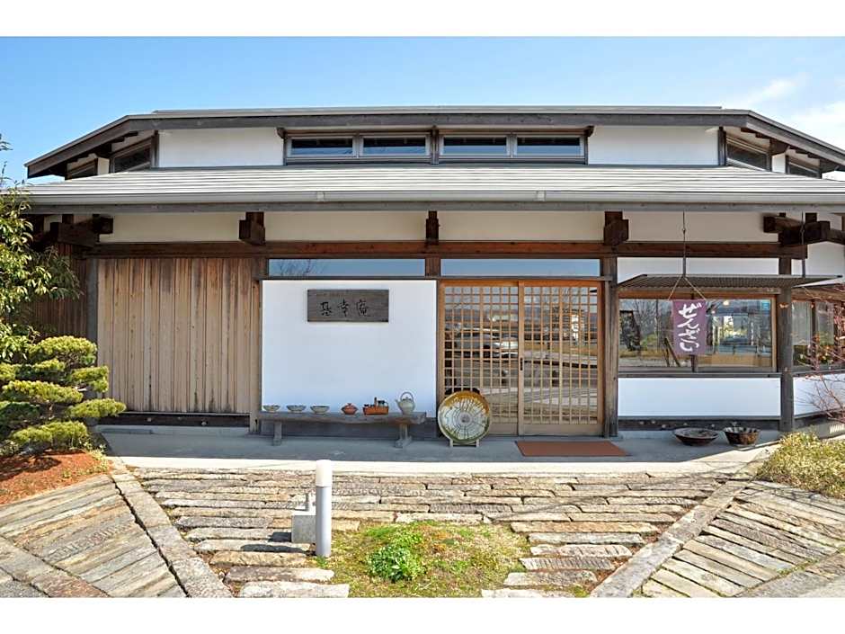 Riverside Hotel Karatsu Castle