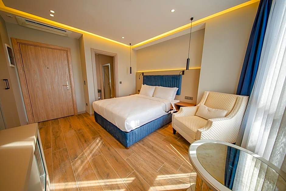 The Palm Bosphorus Hotel