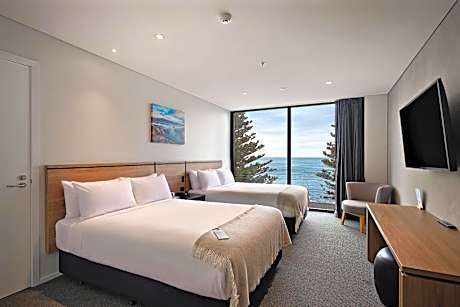 Ocean View Twin