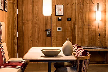 Apartment - Split Level