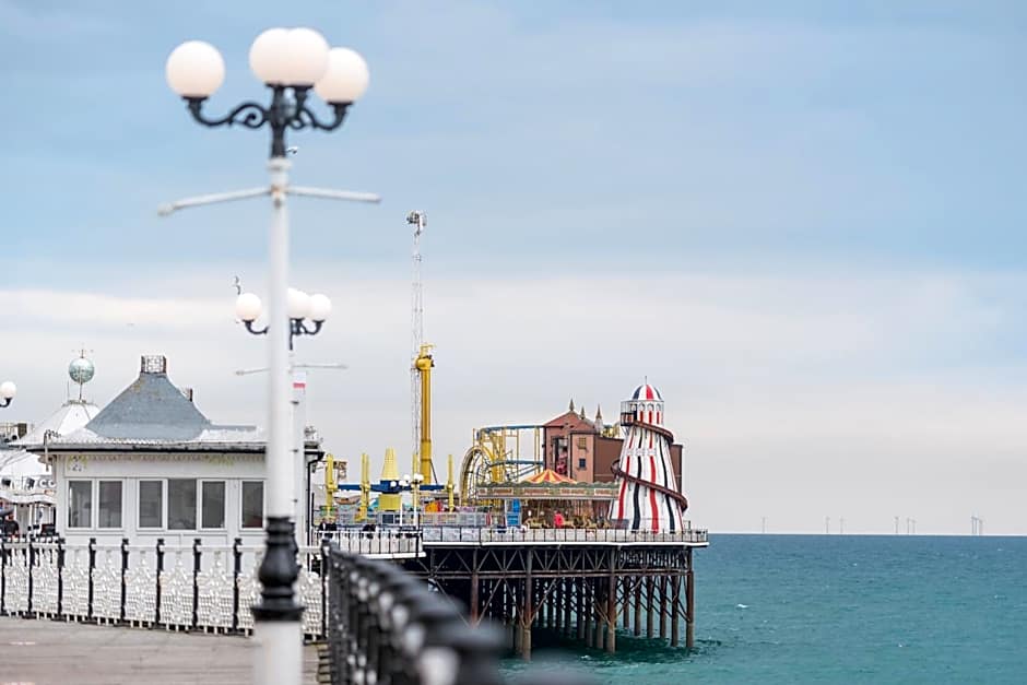 Q Square by Supercity Aparthotels