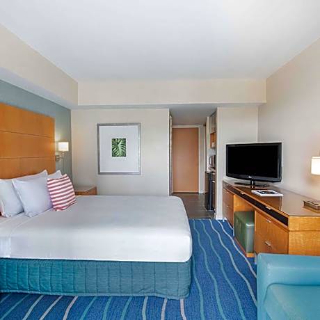 KONA TOWER PARTIAL OCEAN VIEW