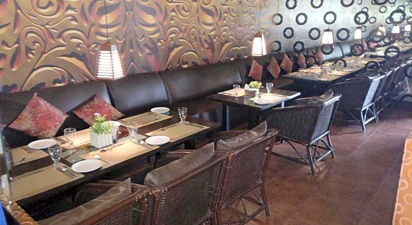 Hotel Hampi International