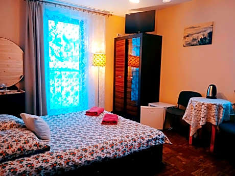 Large Double Room